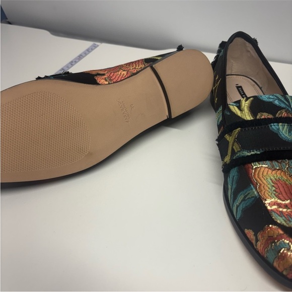 Zara Basic Black Orange Green Blue Floral Brocade Fabric
Fringe Loafers size 39 - Picture 4 of 6